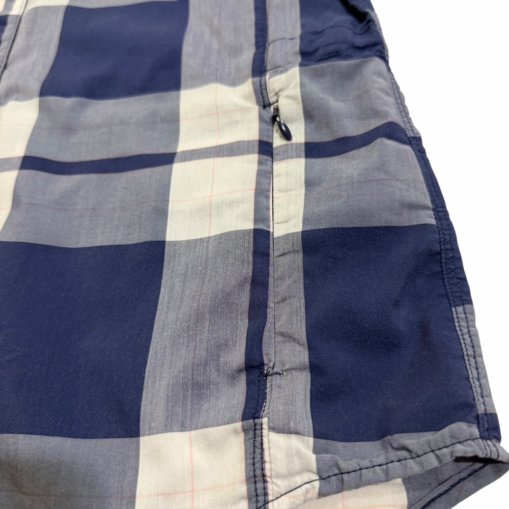 The North Face White Gray Plaid Button-up Shirt Size Medium Lightweight - Picture 7 of 15